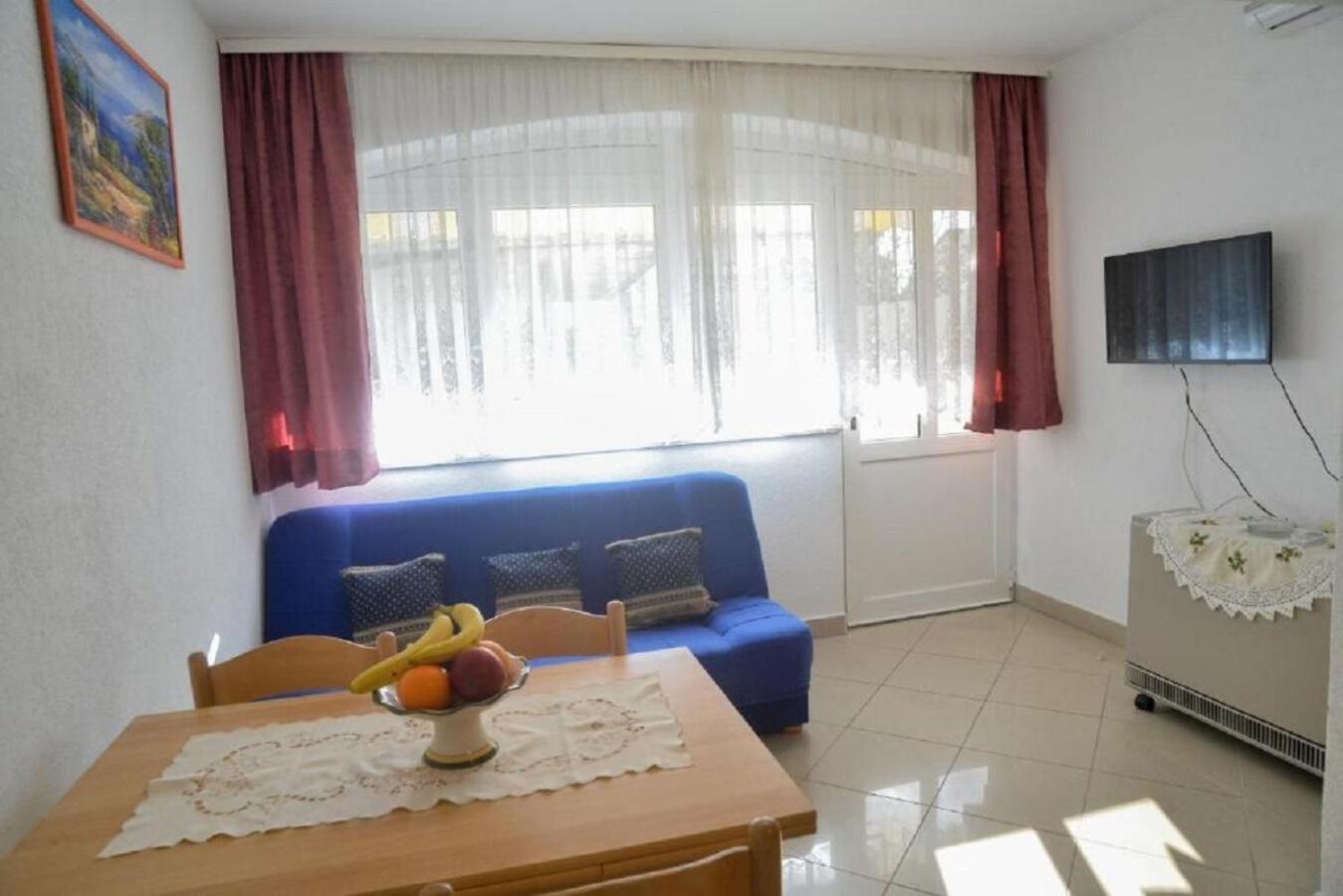 Apartment Miki Zara Esterno foto