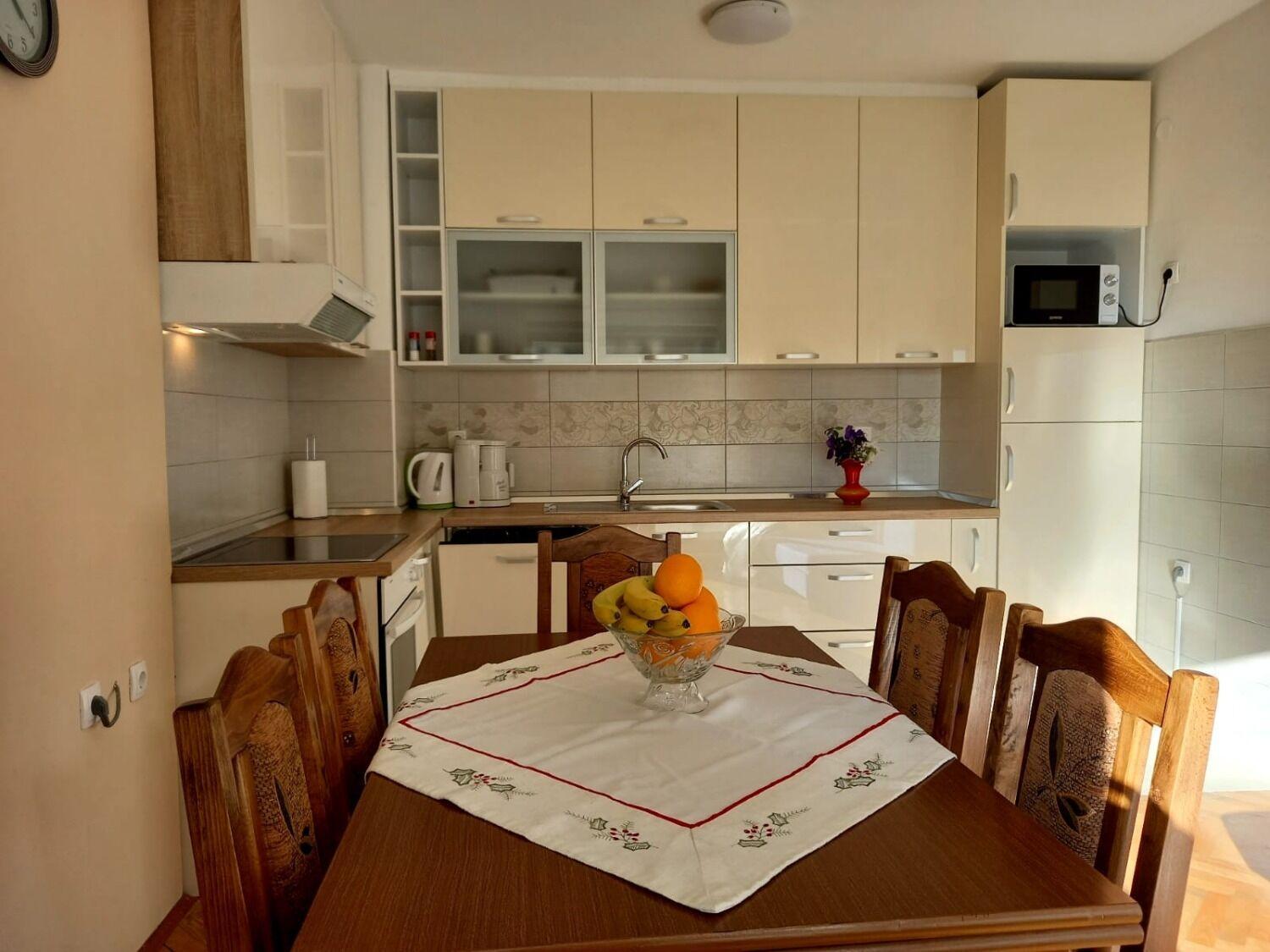 Apartment Miki Zara Esterno foto